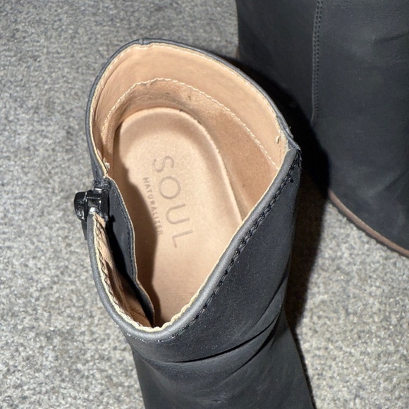 SOUL Naturalizer boots - Picture 3 of 3